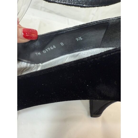 Stuart Weitzman Black velvet Slingback Heeled Pumps Size 9.5 with Rhinestones - Picture 13 of 14
